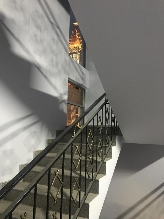 Piazza Apartment Батуми Екстериор снимка