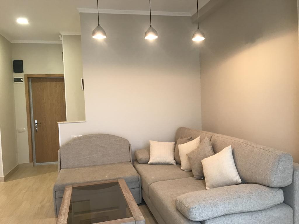 Piazza Apartment Батуми Екстериор снимка